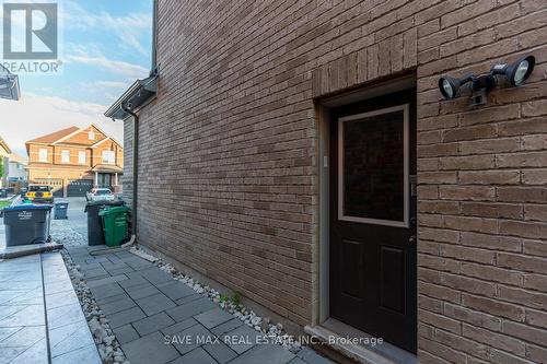 12 Lisson Crescent, Brampton (Credit Valley), ON - Outdoor With Exterior