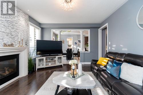 12 Lisson Crescent, Brampton (Credit Valley), ON - Indoor Photo Showing Living Room With Fireplace