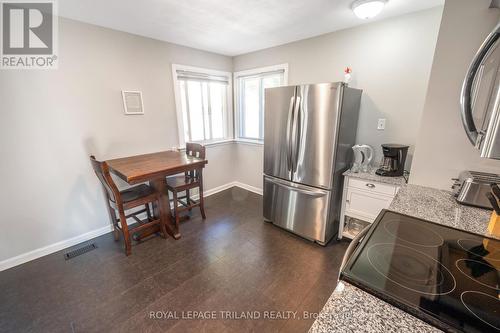 22 Breton Park Crescent, London, ON - Indoor