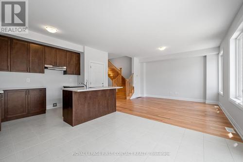 25 Corley Street, Kawartha Lakes (Lindsay), ON - Indoor Photo Showing Kitchen