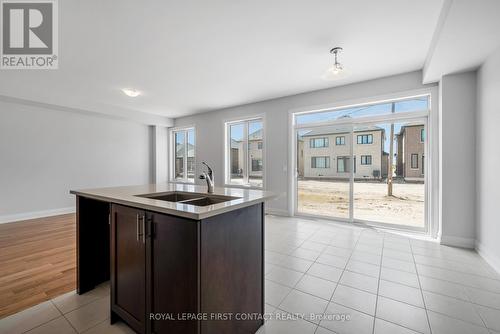 25 Corley Street, Kawartha Lakes (Lindsay), ON - Indoor Photo Showing Kitchen With Double Sink