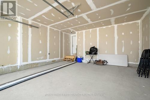 25 Corley Street, Kawartha Lakes (Lindsay), ON - Indoor Photo Showing Other Room