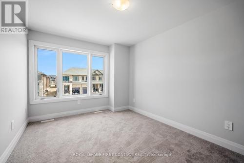 25 Corley Street, Kawartha Lakes, ON - Indoor Photo Showing Other Room