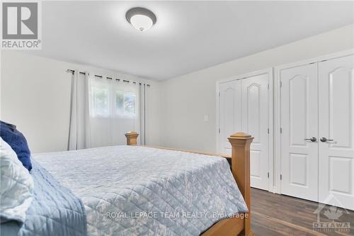 4257 Appleton Side Road, Mississippi Mills, ON - Indoor Photo Showing Bedroom