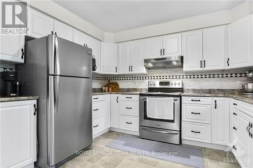 4257 Appleton Side Road, Mississippi Mills, ON - Indoor Photo Showing Kitchen