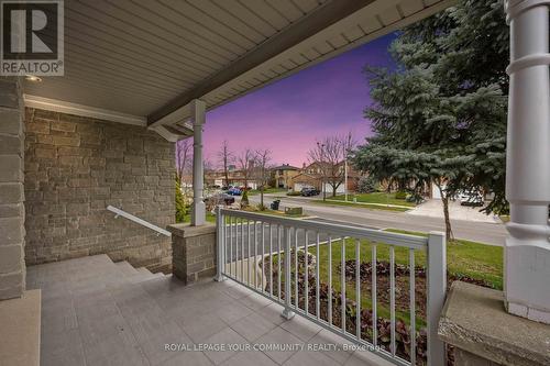 36 Oakdale Road, Vaughan (Maple), ON - Outdoor With Exterior