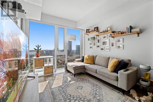 2012 - 158 Front Street E, Toronto (Moss Park), ON - Indoor Photo Showing Living Room