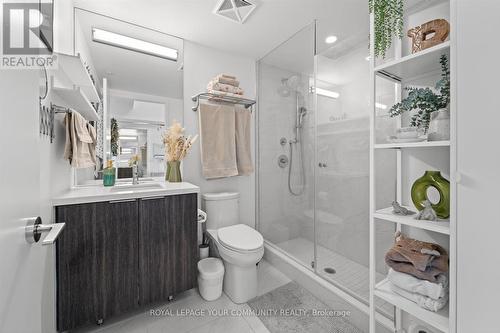 2012 - 158 Front Street E, Toronto (Moss Park), ON - Indoor Photo Showing Bathroom