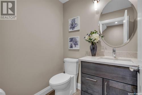 1318 15Th Street E, Saskatoon, SK - Indoor Photo Showing Bathroom