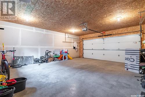 1318 15Th Street E, Saskatoon, SK - Indoor Photo Showing Garage