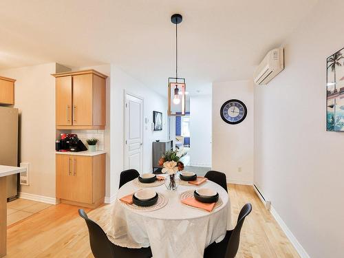 Dining room - 2-555 Rue Préfontaine, Montréal (Mercier/Hochelaga-Maisonneuve), QC - Indoor Photo Showing Dining Room