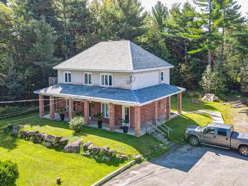 FaÃ§ade - 295  - 297 Côte St-Nicholas, Saint-Colomban, QC - Outdoor With Deck Patio Veranda