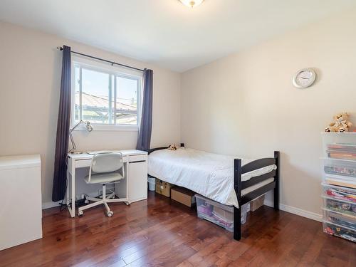 Chambre Ã Â coucher - 94 Rue Du Christ-Roi, Beloeil, QC - Indoor Photo Showing Bedroom