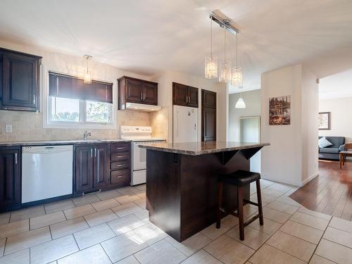 Kitchen - 94 Rue Du Christ-Roi, Beloeil, QC - Indoor Photo Showing Kitchen