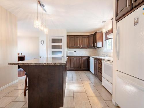 Kitchen - 94 Rue Du Christ-Roi, Beloeil, QC - Indoor Photo Showing Kitchen