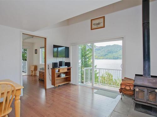 3400 Horne Lake Caves Rd, Qualicum Beach, BC 