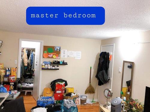 14 Shady Glen Rd, Toronto, ON - Indoor Photo Showing Other Room