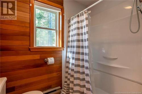 16 Rynlon Crescent, Quispamsis, NB - Indoor Photo Showing Bathroom