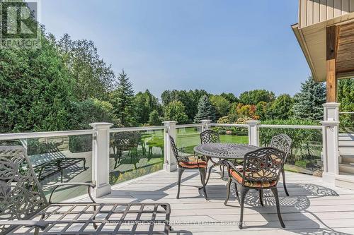 25 Riverstone Court, East Gwillimbury, ON - Outdoor