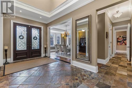 25 Riverstone Court, East Gwillimbury, ON - Indoor Photo Showing Other Room