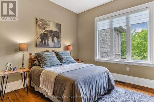 25 Riverstone Court, East Gwillimbury, ON - Indoor Photo Showing Bedroom