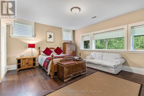 25 Riverstone Court, East Gwillimbury, ON - Indoor Photo Showing Bedroom