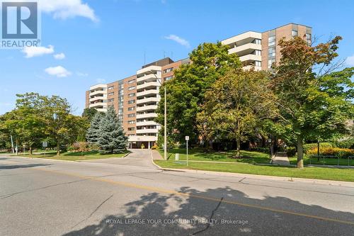 307 - 40 Baif Boulevard, Richmond Hill, ON - Outdoor With Facade