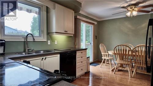 1097 Williamsburg Street, Kincardine, ON - Indoor Photo Showing Kitchen With Double Sink