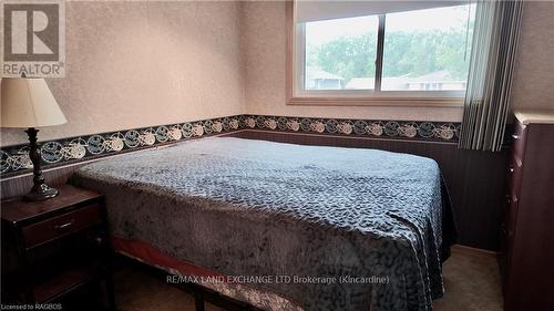 1097 Williamsburg Street, Kincardine, ON - Indoor Photo Showing Bedroom