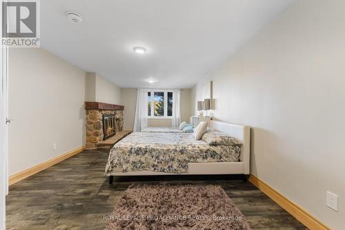 33 B Jade Bay Road, Bancroft, ON - Indoor Photo Showing Bedroom