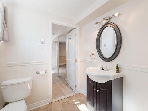 Salle de bains - 152 29E Avenue, Sainte-Marthe-Sur-Le-Lac, QC - Indoor Photo Showing Bathroom