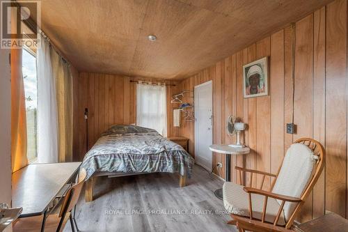 32990 Highway 62, Hastings Highlands, ON - Indoor Photo Showing Bedroom