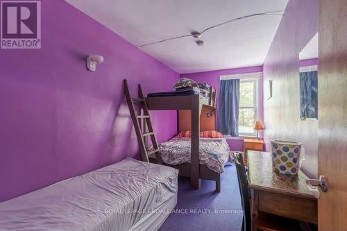 32990 Highway 62, Hastings Highlands, ON - Indoor Photo Showing Bedroom