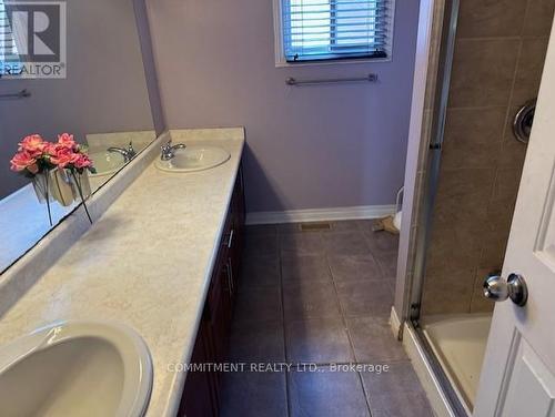 18 Scarlett Drive, Brampton (Fletcher'S Creek South), ON - Indoor Photo Showing Bathroom