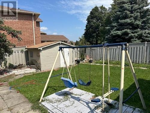 18 Scarlett Drive, Brampton (Fletcher'S Creek South), ON - Outdoor With Backyard