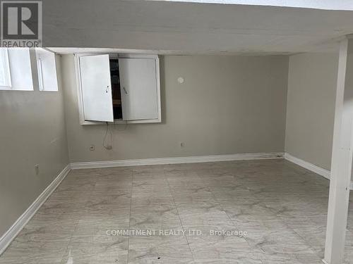 18 Scarlett Drive, Brampton (Fletcher'S Creek South), ON - Indoor Photo Showing Other Room