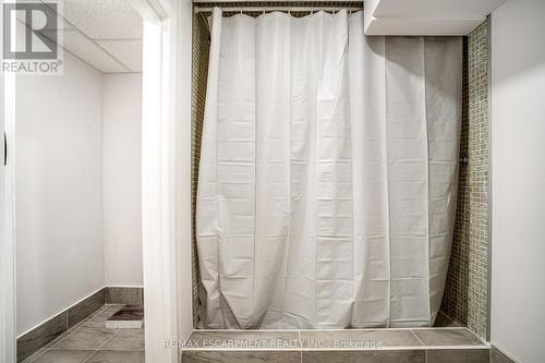 540 Niagara Street, St. Catharines, ON - Indoor Photo Showing Bathroom