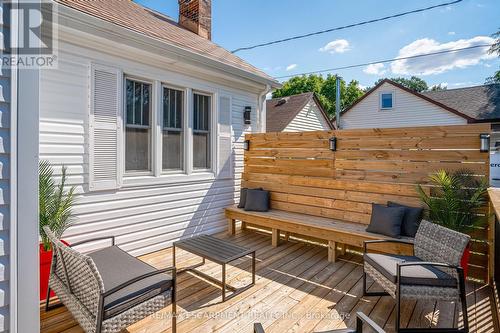 540 Niagara Street, St. Catharines (Bunting/Linwell), ON - Outdoor With Deck Patio Veranda With Exterior