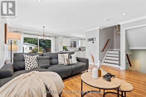 51 Honeyman Drive, Clarington (Bowmanville), ON - Indoor Photo Showing Living Room