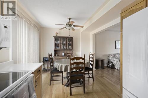 866 Lake St, Sault Ste. Marie, ON - Indoor Photo Showing Dining Room