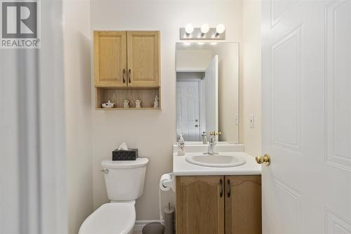 866 Lake St, Sault Ste. Marie, ON - Indoor Photo Showing Bathroom