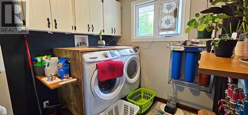 30 Olney Dr, Havilland Bay, ON - Indoor Photo Showing Laundry Room