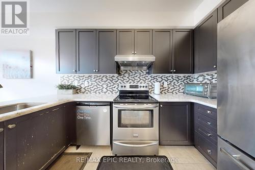 72 Brock Avenue, Markham, ON - Indoor Photo Showing Kitchen With Stainless Steel Kitchen With Upgraded Kitchen