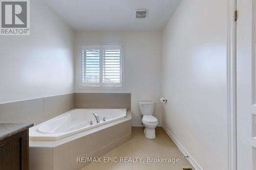 72 Brock Avenue, Markham, ON - Indoor Photo Showing Bathroom