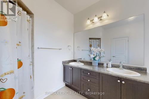 72 Brock Avenue, Markham, ON - Indoor Photo Showing Bathroom