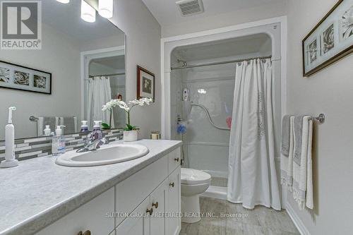 3 Auburn Drive, St. Thomas, ON - Indoor Photo Showing Bathroom