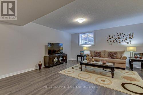 3 Auburn Drive, St. Thomas, ON - Indoor Photo Showing Living Room