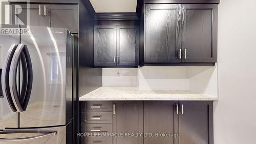 36 Mannel Crescent, Brampton, ON - Indoor Photo Showing Kitchen