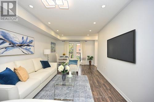 17 - 2484 Post Road, Oakville (River Oaks), ON - Indoor Photo Showing Living Room