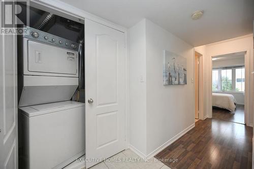 17 - 2484 Post Road, Oakville (River Oaks), ON - Indoor Photo Showing Laundry Room